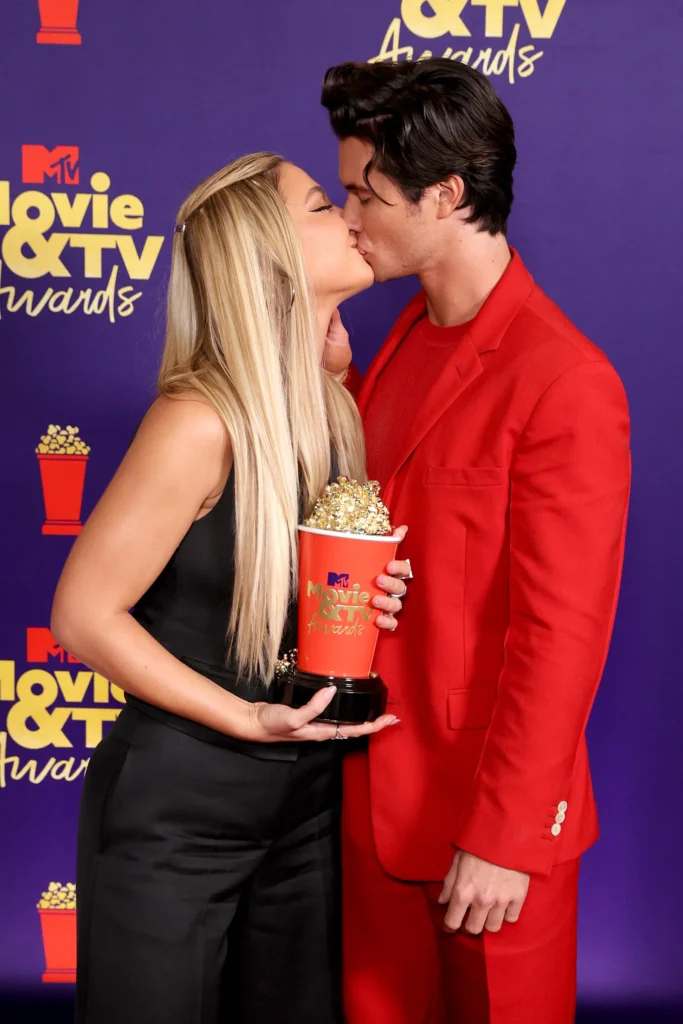 Madelyn Cline awards and kiss